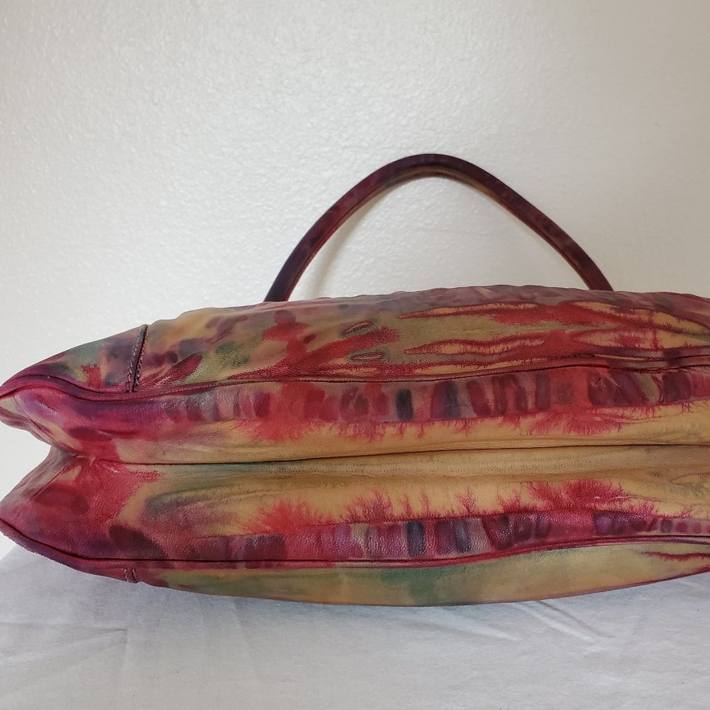 **** SOLD ********* Prada - Picture 5 of 15